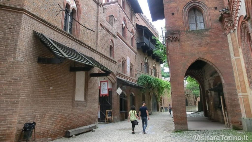 Villaggio Medievale al Parco del Valentino di Torino